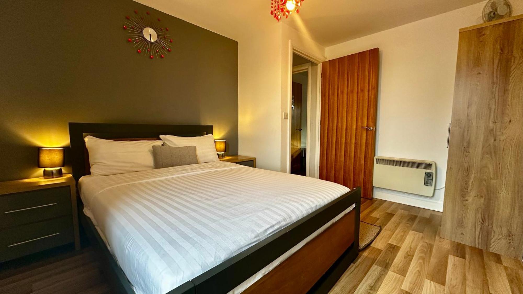 Two Bedroom Flat Town Centre كول شيستر المظهر الخارجي الصورة